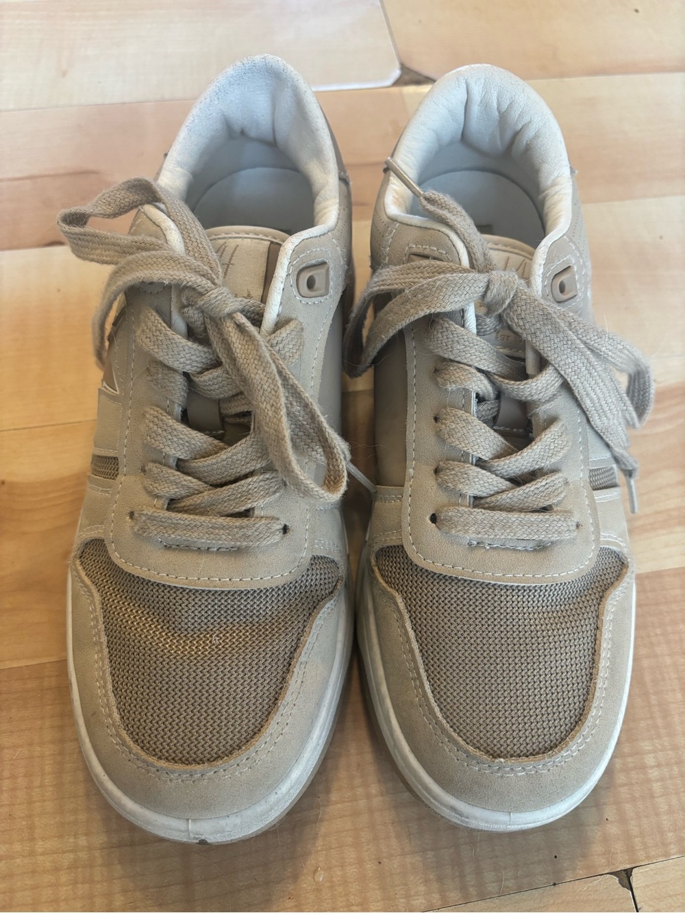 Vintage Havana Men's Lace-Up Sneakers in Beige
